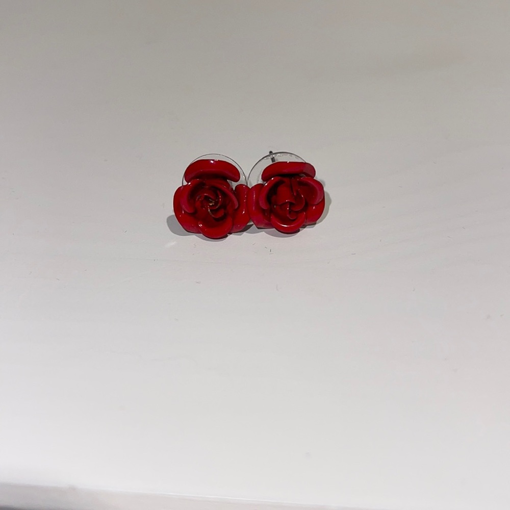Red rose earrings